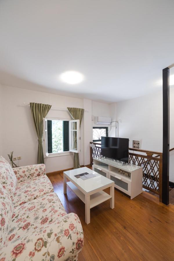 Anelia Boutique Apartments 纳夫普利翁 外观 照片